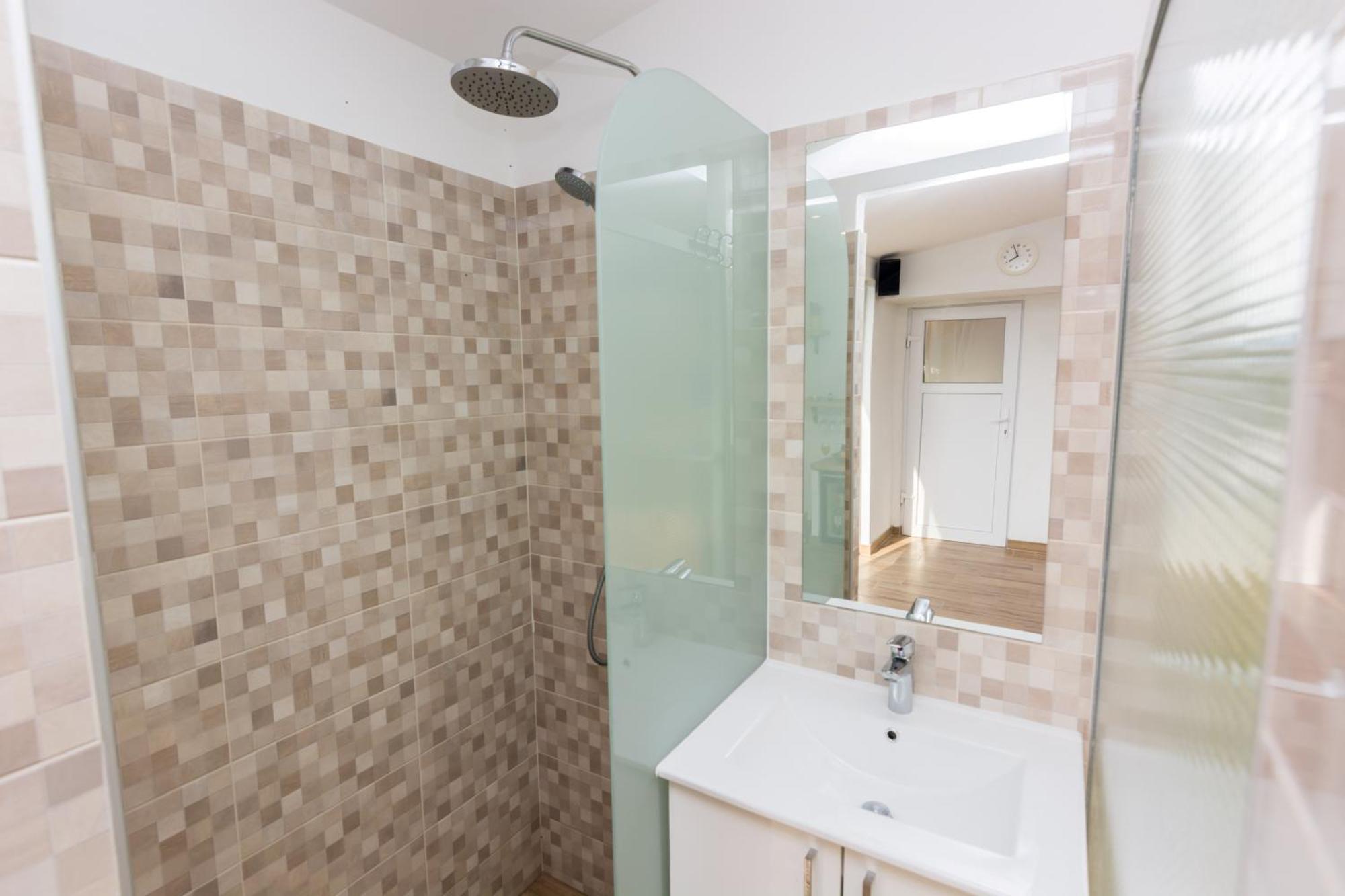 Apartments Ruzica Pinezići Pokoj fotografie